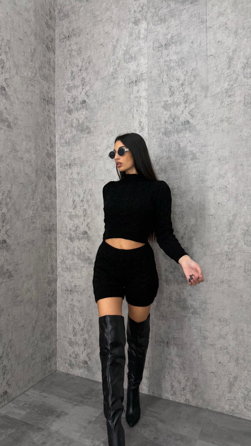 Completo maglione + shorts - 2 colori