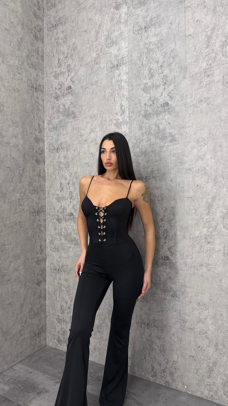 Tuta Julia