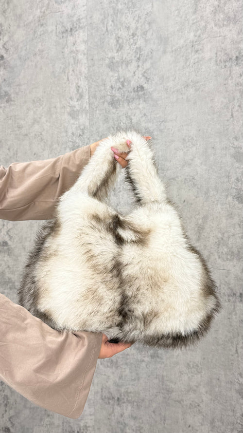 Borsa Fur Mountain