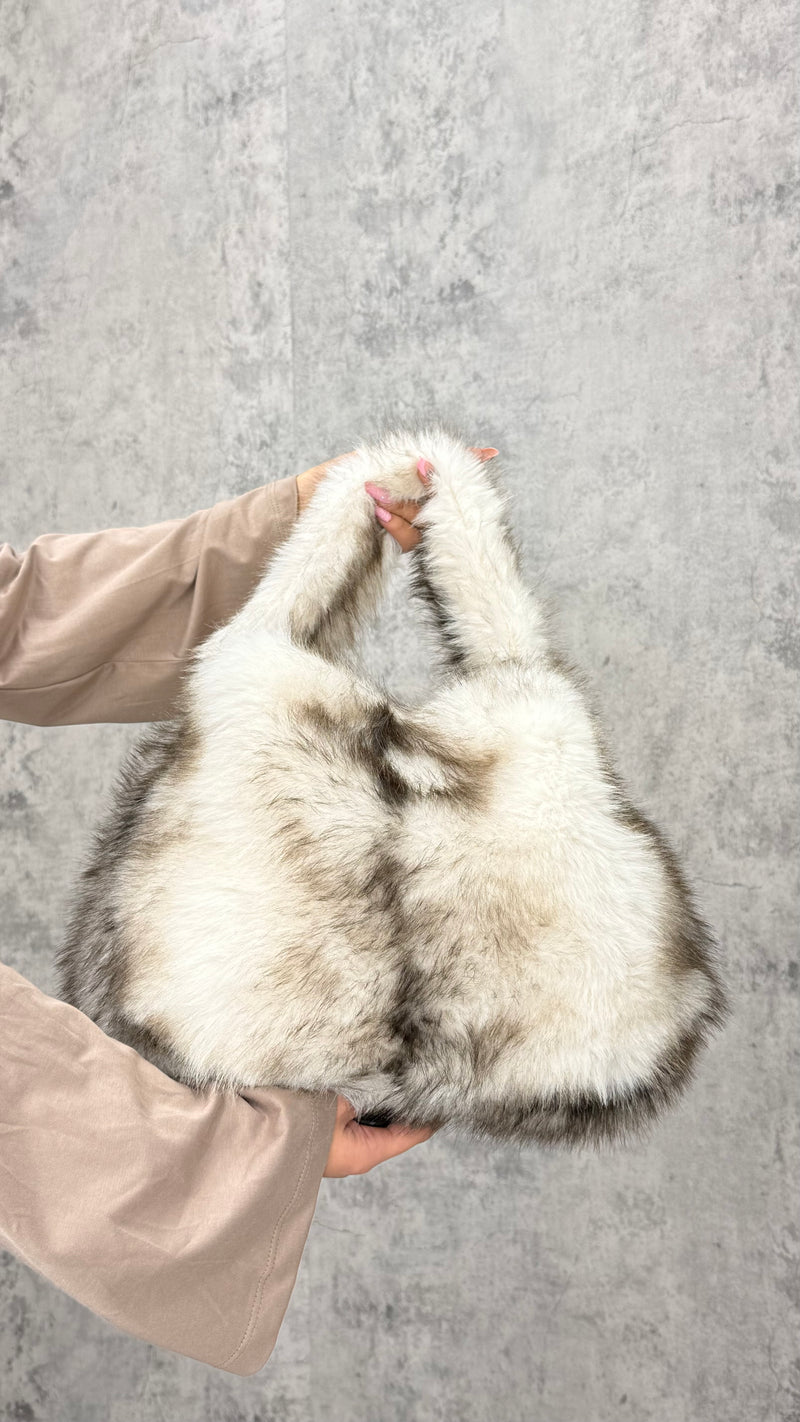 Borsa Fur Mountain