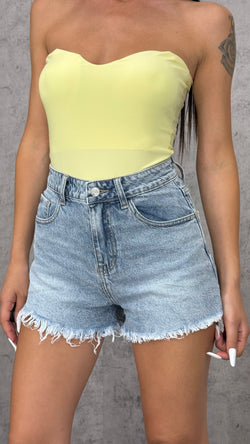 Shorts Yellow Pocket